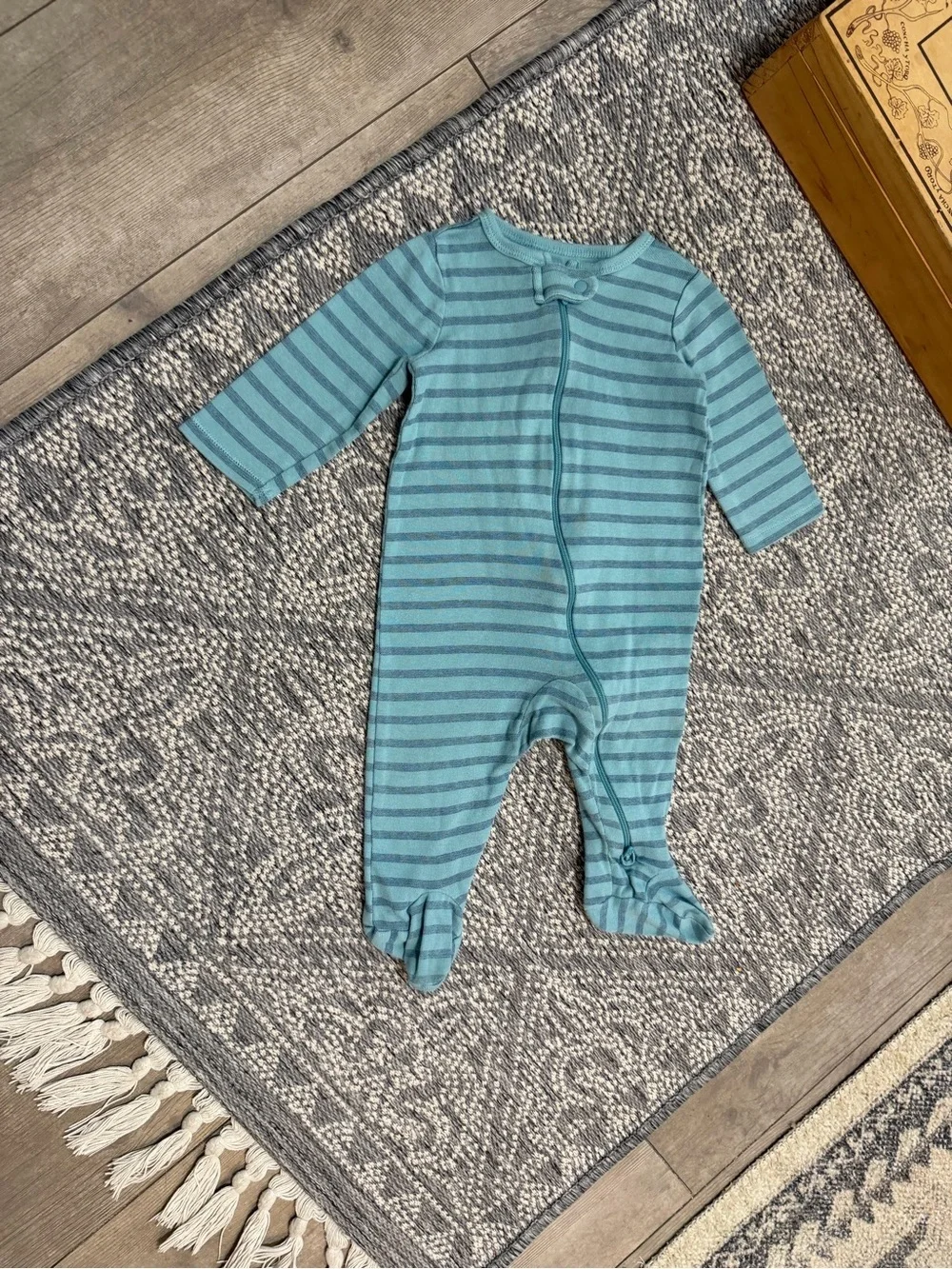 Carter's Baby Boy Modern Blue Striped Footie Pajamas 6 Months One-Piece Pajamas